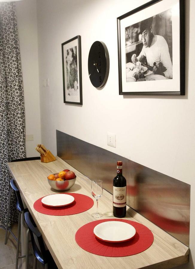 Twelveholly Appartement *